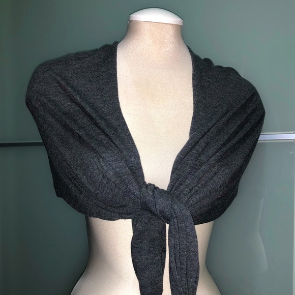 2 in 1 Scarf & Jewelry - Picture 9 of 14